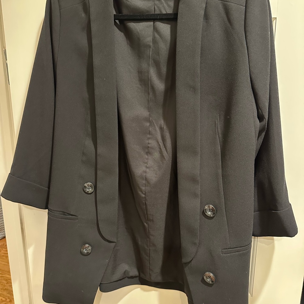EXPRESS Women's Black Boyfriend Blazer